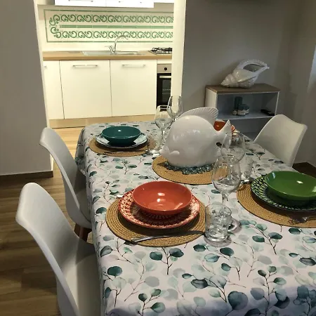 Palmina Ferienhaus *