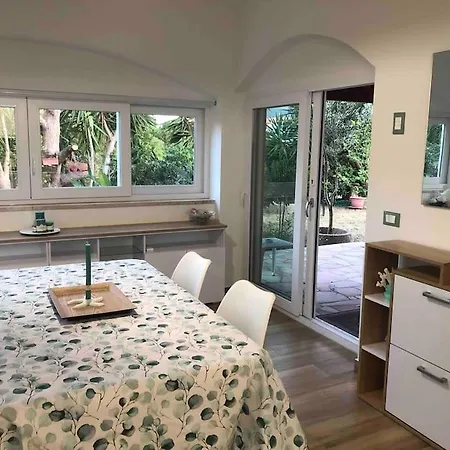 Palmina Feriehus Porto Azzurro